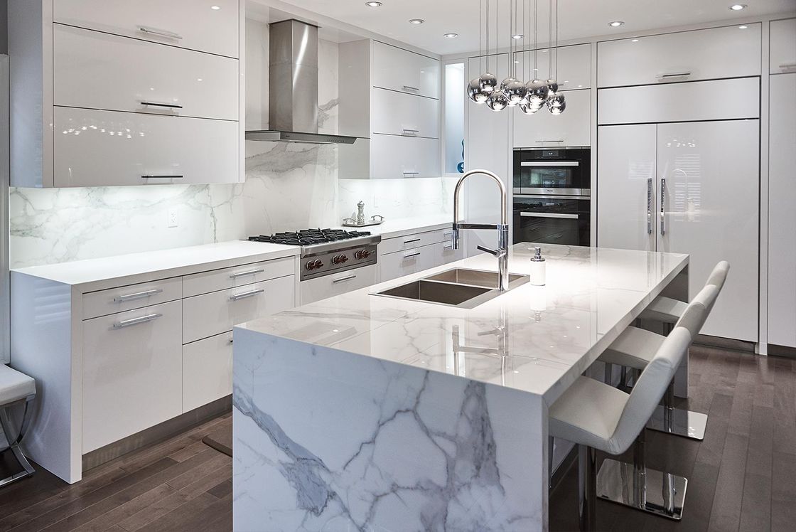 Arredamento di cucina di colore lucido per il design di mobili completi
