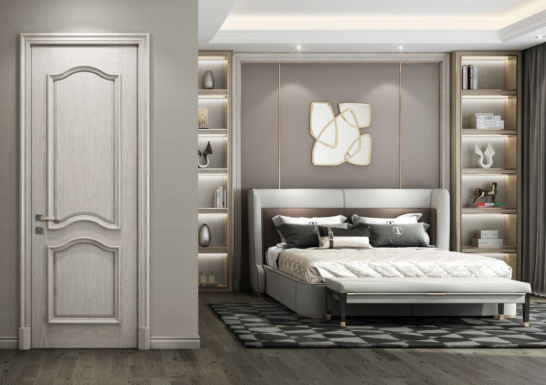Porte interne in legno con apertura laterale per ambienti popolari