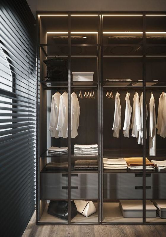 Armadio personalizzato in stile di design contemporaneo per lo stoccaggio dei vestiti
