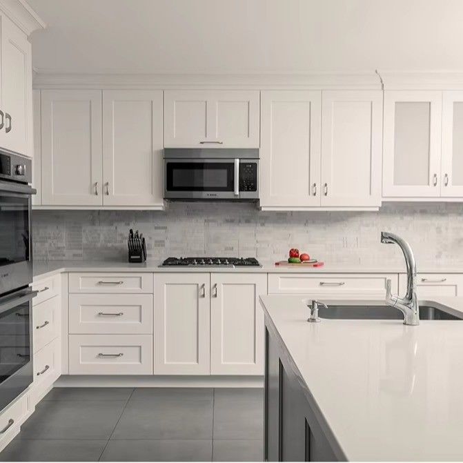 Porte Shaker Legno massello Pantry personalizzato Pvc semplice multifunzionale ufficio cucina armadio