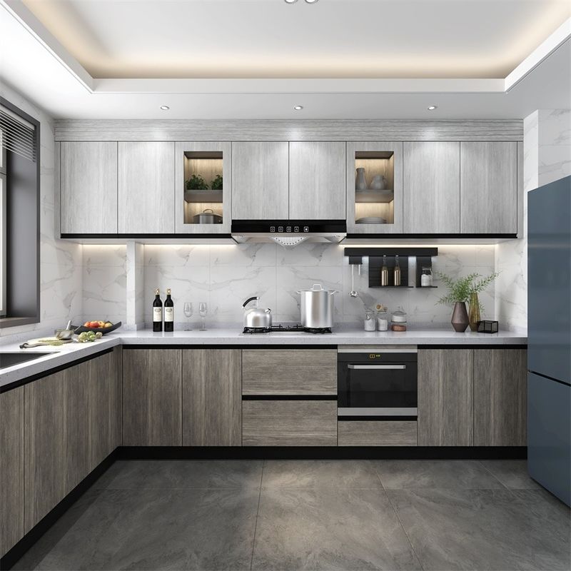 Apparecchi per cassetti Blum per il 2022 Gabinetto da cucina grigio in ristrutturazione moderna villa
