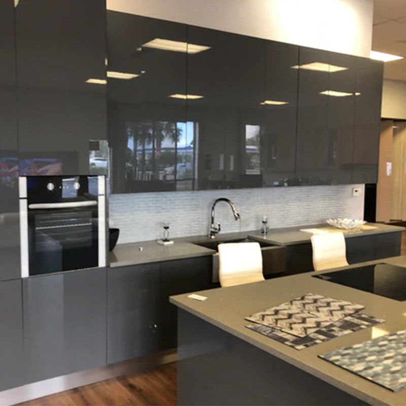 Armadi da cucina personalizzati di fascia alta con disegni di isola e colore di finitura lucida moderna