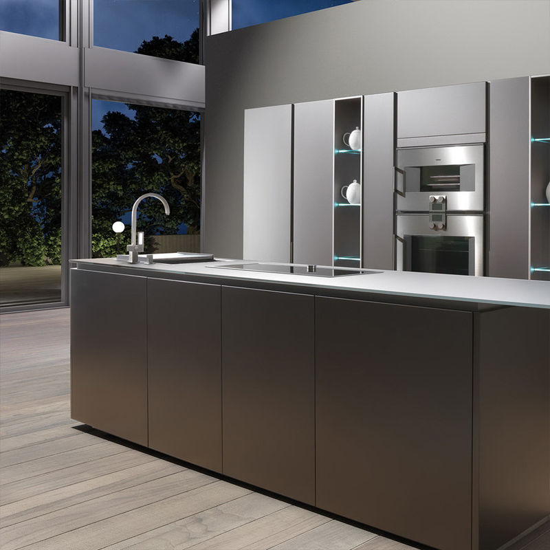 Arredamento di cucina in legno massello modulare