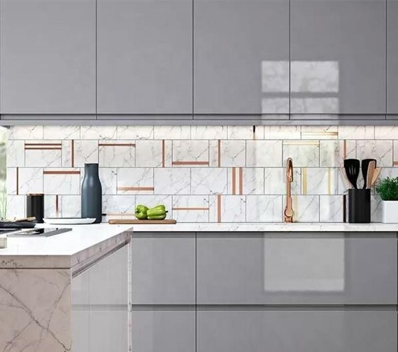 Customizzare armadietto di cucina Altamente ODM / OEM per il design moderno Armadietti di cucina in legno massello