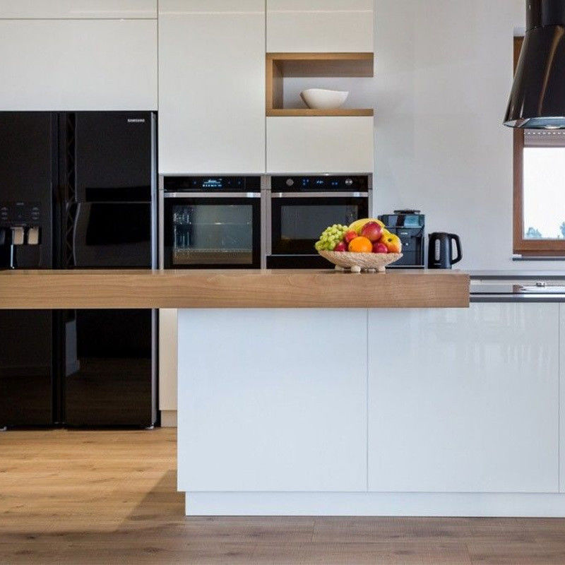 Customizzare armadietto di cucina Altamente ODM / OEM per il design moderno Armadietti di cucina in legno massello
