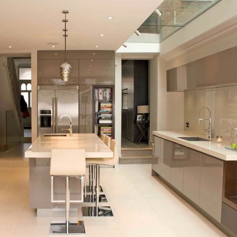 Appartamento per cucina con armadietto per mobili e porta HDF