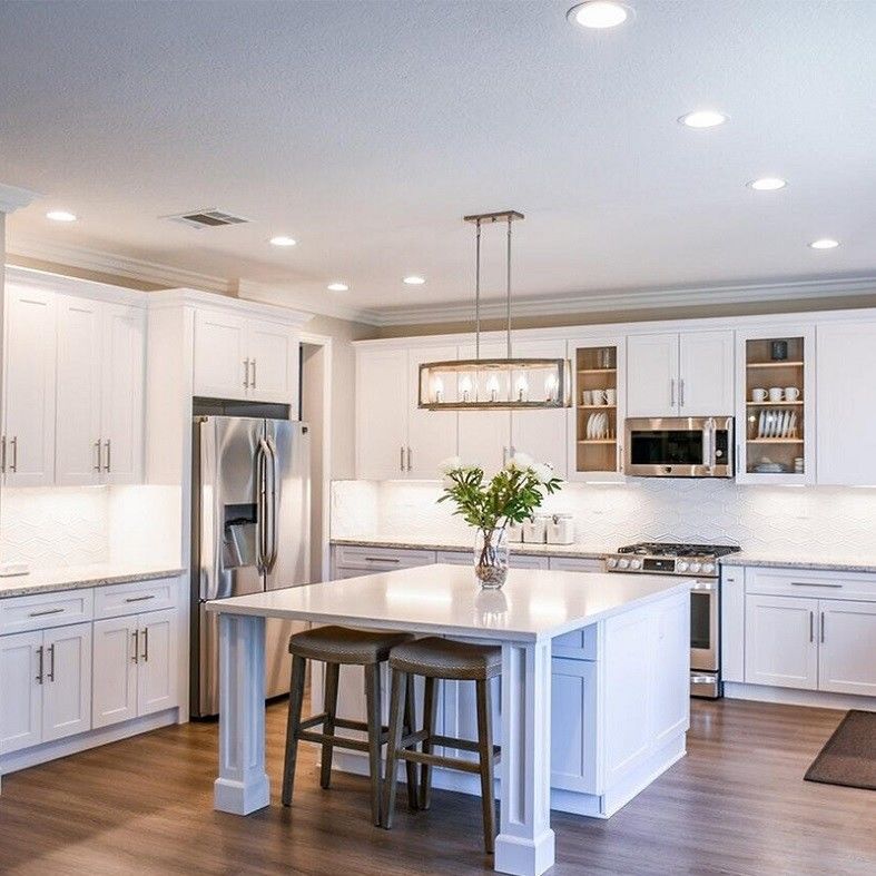 Altamente ODM/OEM Italian Furniture Smart Wooden Kitchen Cabinets per il mercato personalizzabile