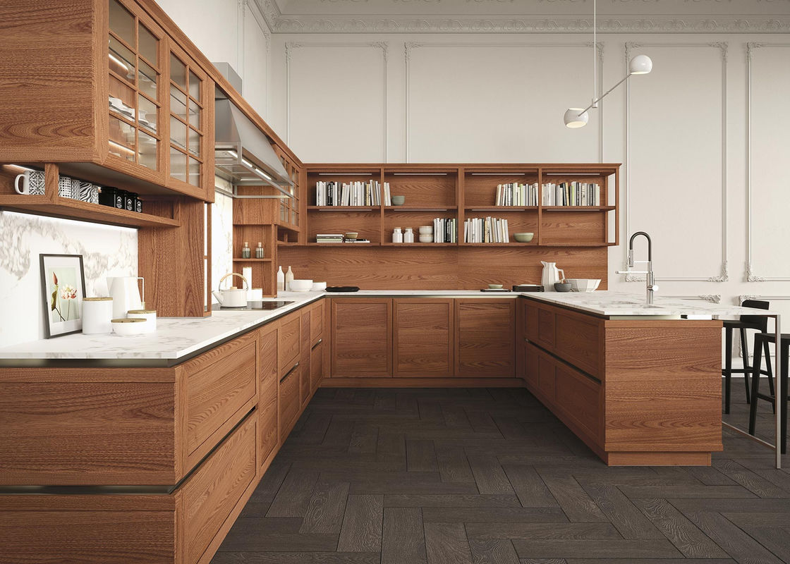 Dispositivi di cucina per appartamenti di lusso in legno bianco con contenitore per rifiuti