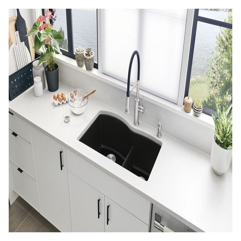 Armadietto da cucina multi-capacità con finitura in lacca facile da pulire CAD / 3D liberamente
