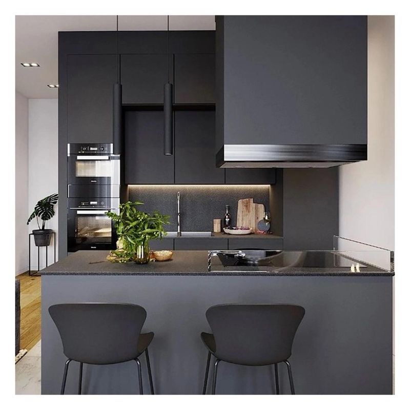 CAD/3D Armadi da cucina in legno massello con isola centrale