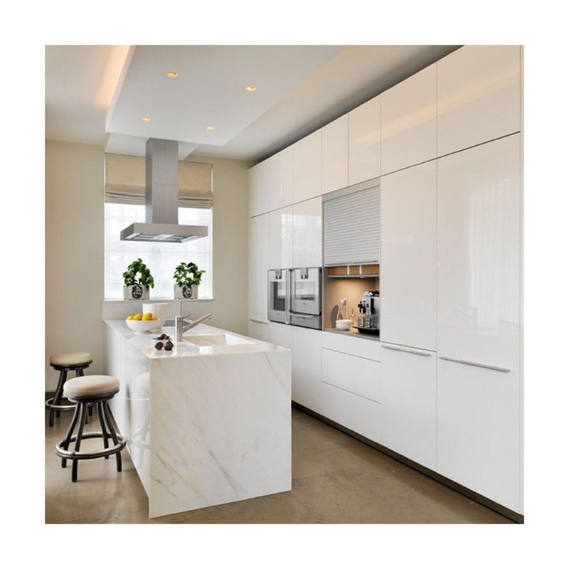 Armadietti da cucina modulari Set di mobili da cucina in vernice a colori di legno