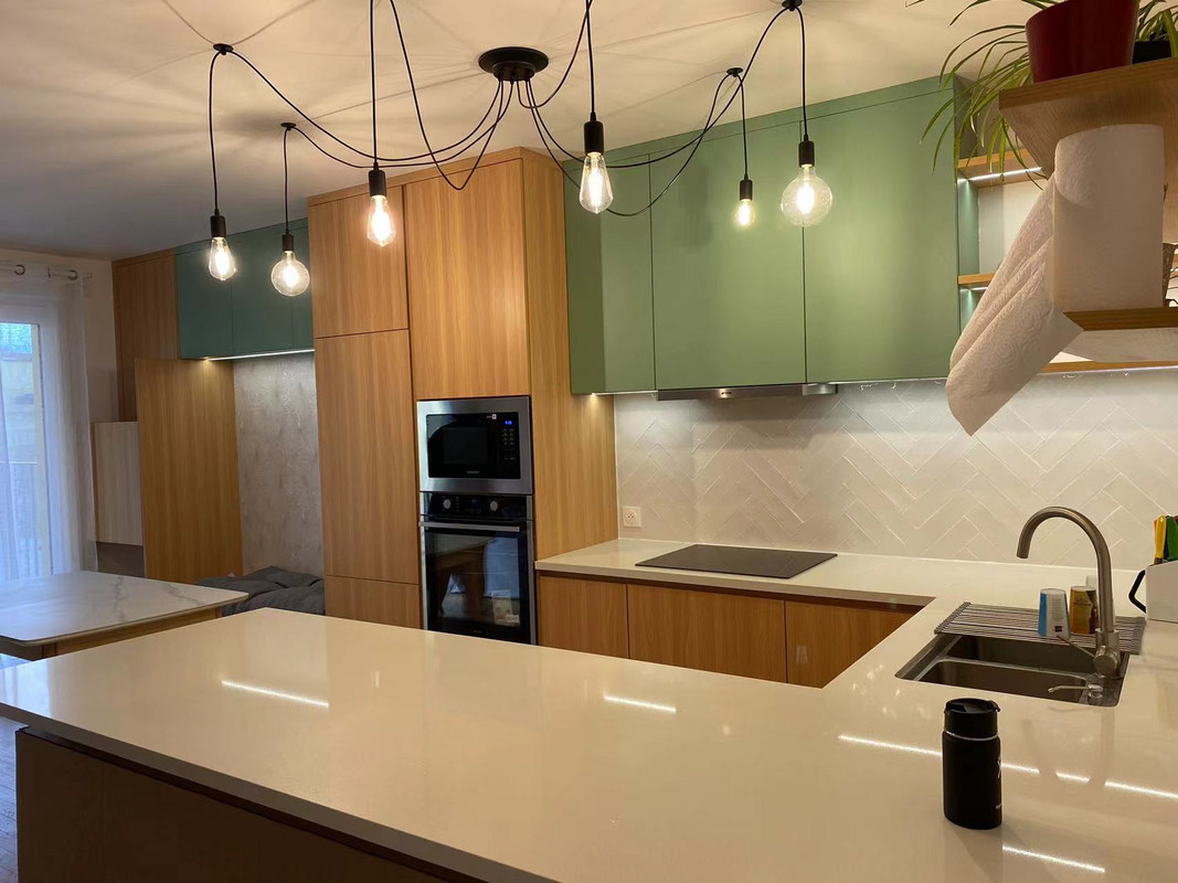 Armadi da cucina modulari a prezzi accessibili con cartone di melamina e hardware Blum in Sri Lanka