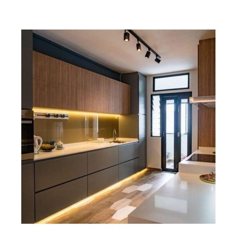 Arredamento di cucina in stile moderno a prova di fuoco a prova d'acqua con colore di rivestimento personalizzato