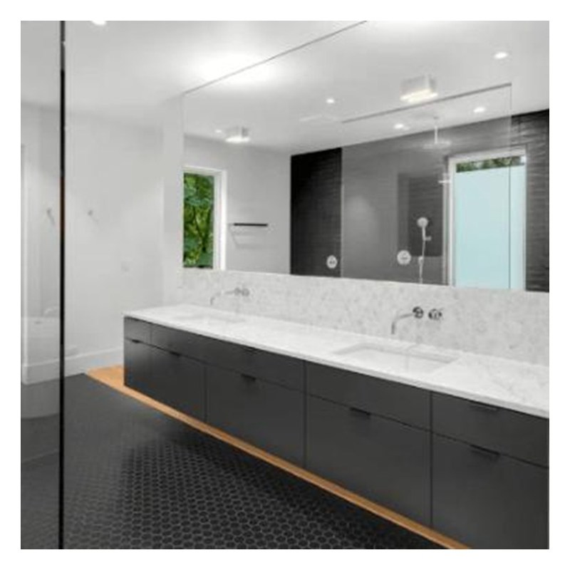 Armadio per il bagno acrilico ad alto lucido a colori personalizzati con doppio lavandino e montaggio a parete