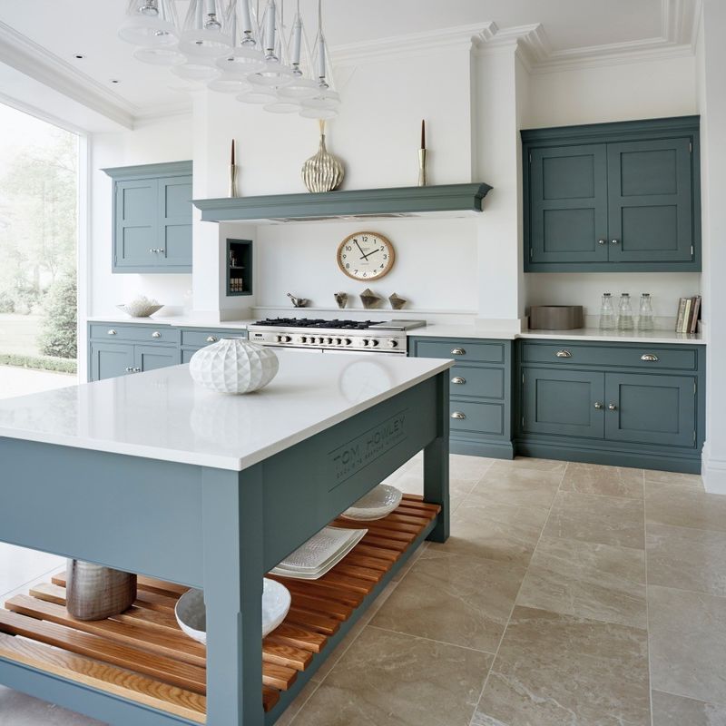 Arredamento di cucina per la casa o il ristorante moderno