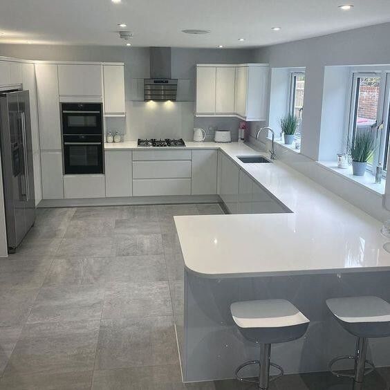 Armadio modulare europeo Blum Full Design Moderno con colore di rivestimento personalizzato e lavandino
