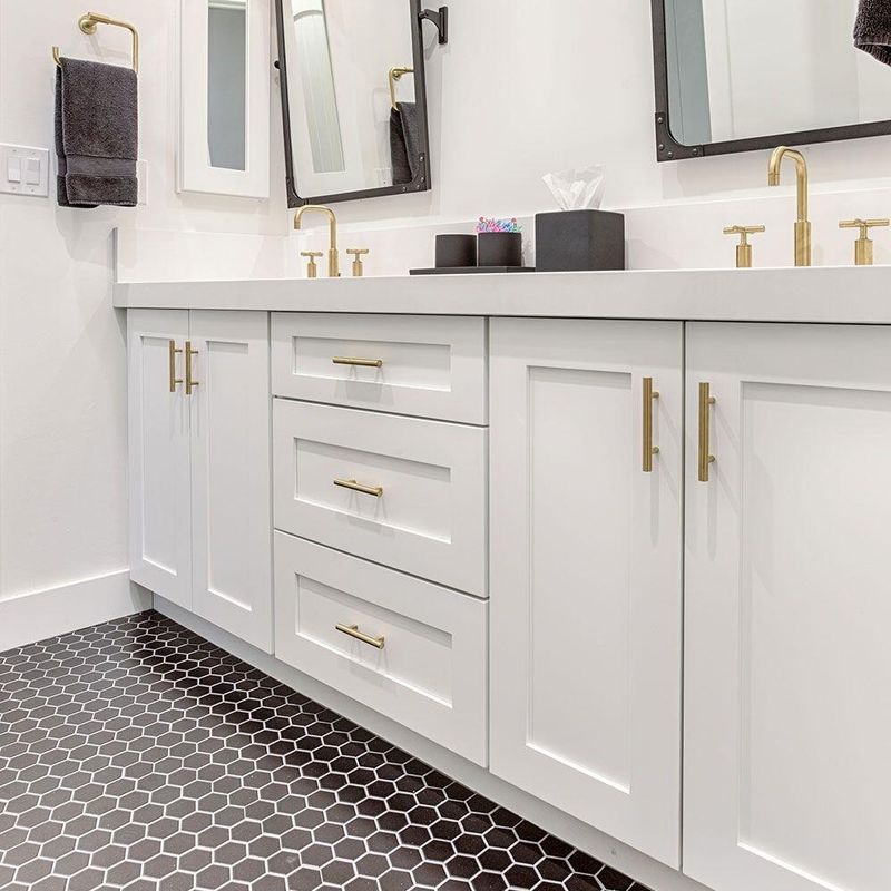 30-48 pollici MDF Armadio Standing Vanity Vanity Bagno cinese con lavandino e specchio