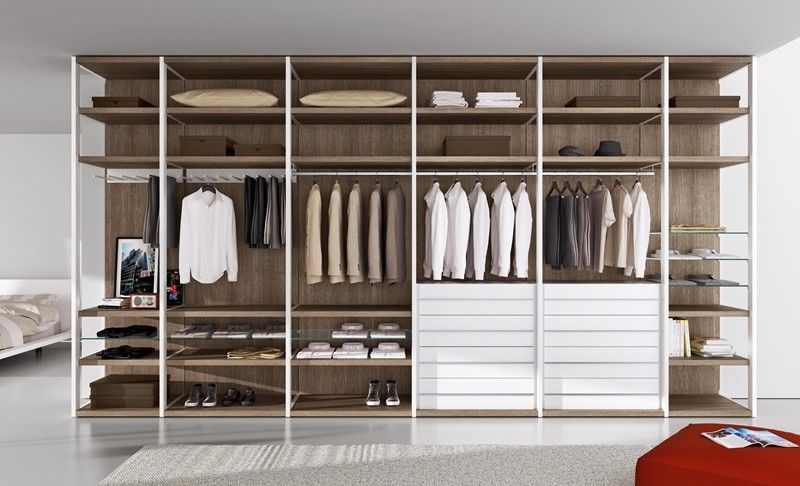 Set personalizzato in stile legno 2024 Sistema di armadio modulare moderno per appartamento