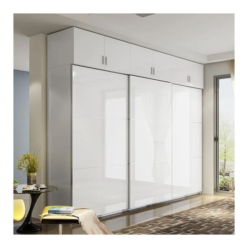 Arredamento per camera da letto più recente Arredamento in legno scorrevole moderno semplice a 3 porte con design 2D / 3D