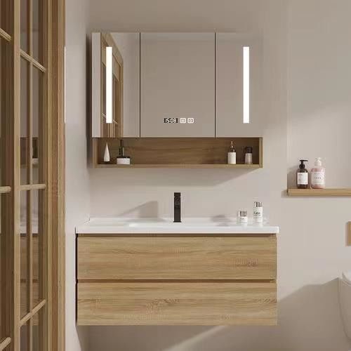 38-46 in Larghezza Vanità da bagno in legno massello con specchio d'argento e design contemporaneo