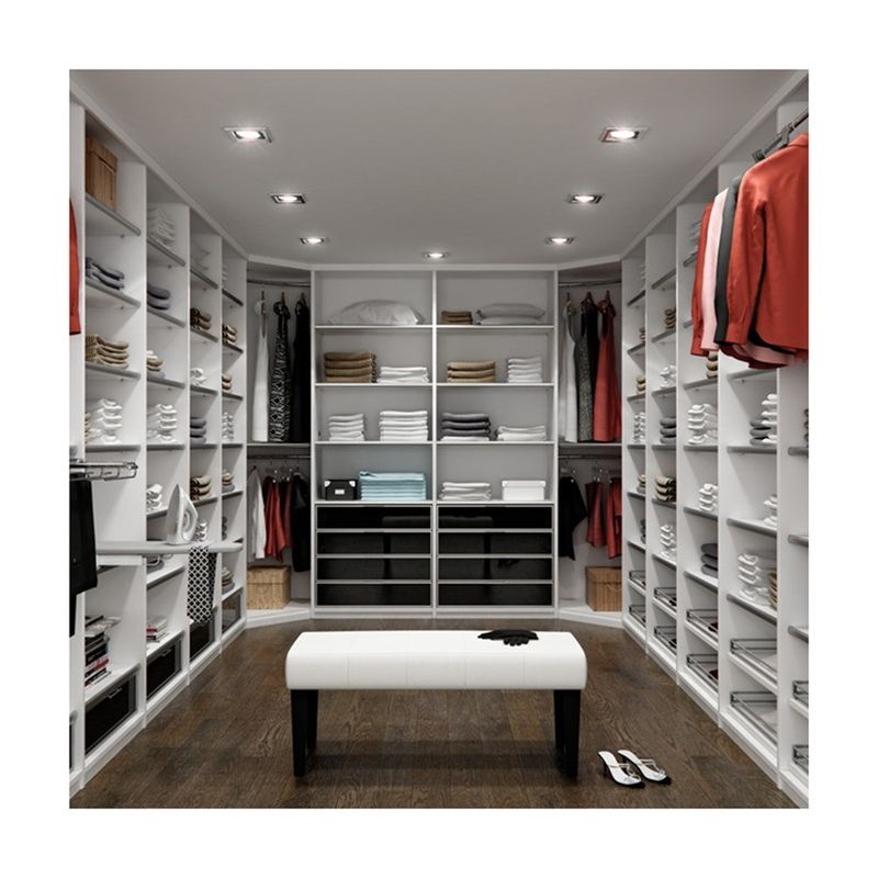 Organizza la tua camera da letto con stile con un armadio in legno contemporaneo