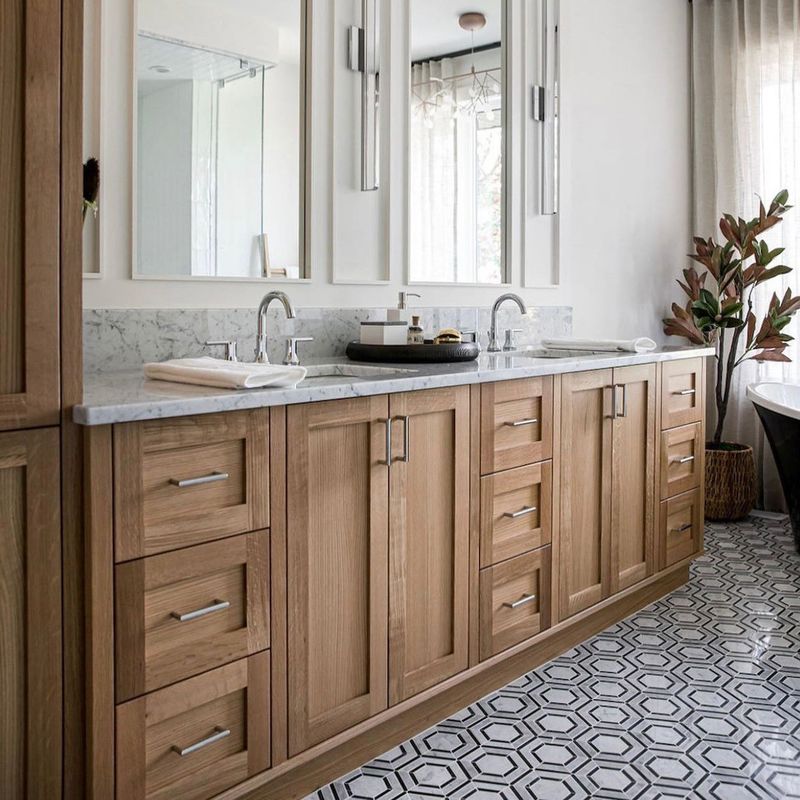 YALIG Cabinet Shaker Fluted Panel Quartz Countertop Bagno Vanity per 38-46 in Larghezza